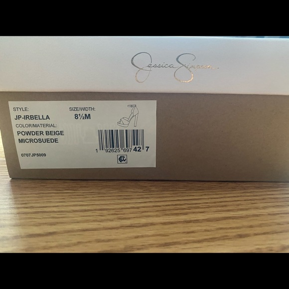 NWT - Brand New Jessica Simpson Irbella Platform Sandal Beige MicroSuede 8.5 - Picture 9 of 10